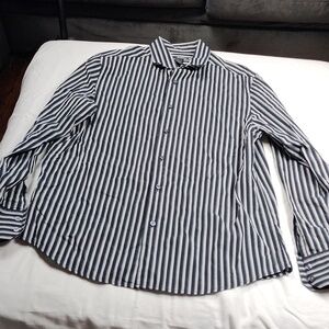 Claiborne men's long sleeve button down shirt size large
